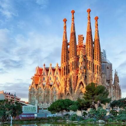 Spain Honeymoon Package - 3 Nights / 4 Days